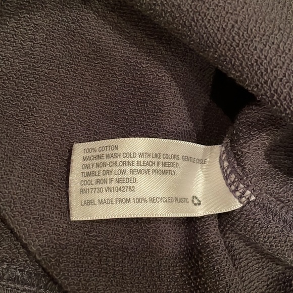 Universal Thread Fleece Sweatshirt Size Medium - Picture 3 of 5